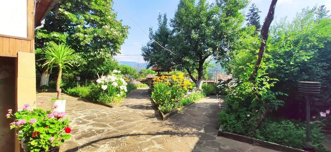 Vila Хаджикольовата Къща Medven Exteriér fotografie
