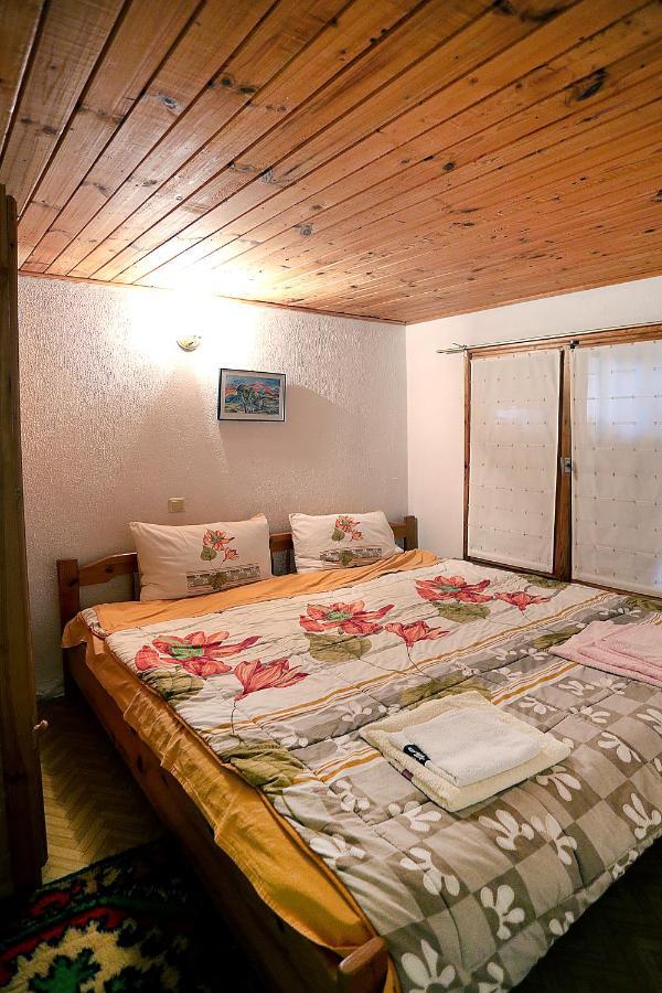Vila Хаджикольовата Къща Medven Exteriér fotografie