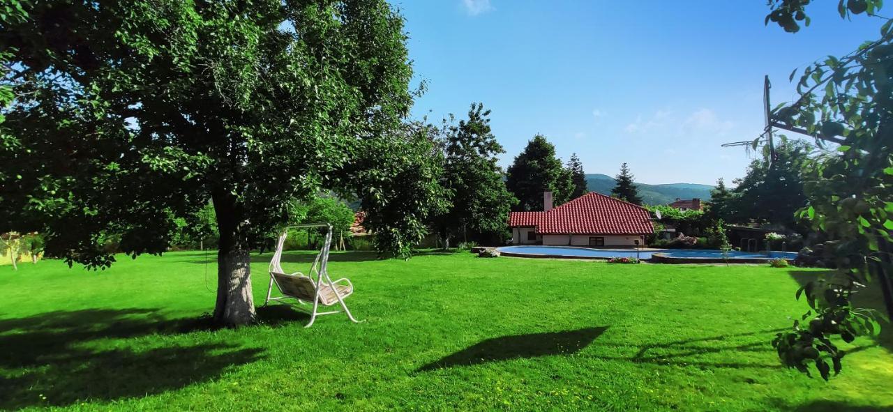 Vila Хаджикольовата Къща Medven Exteriér fotografie